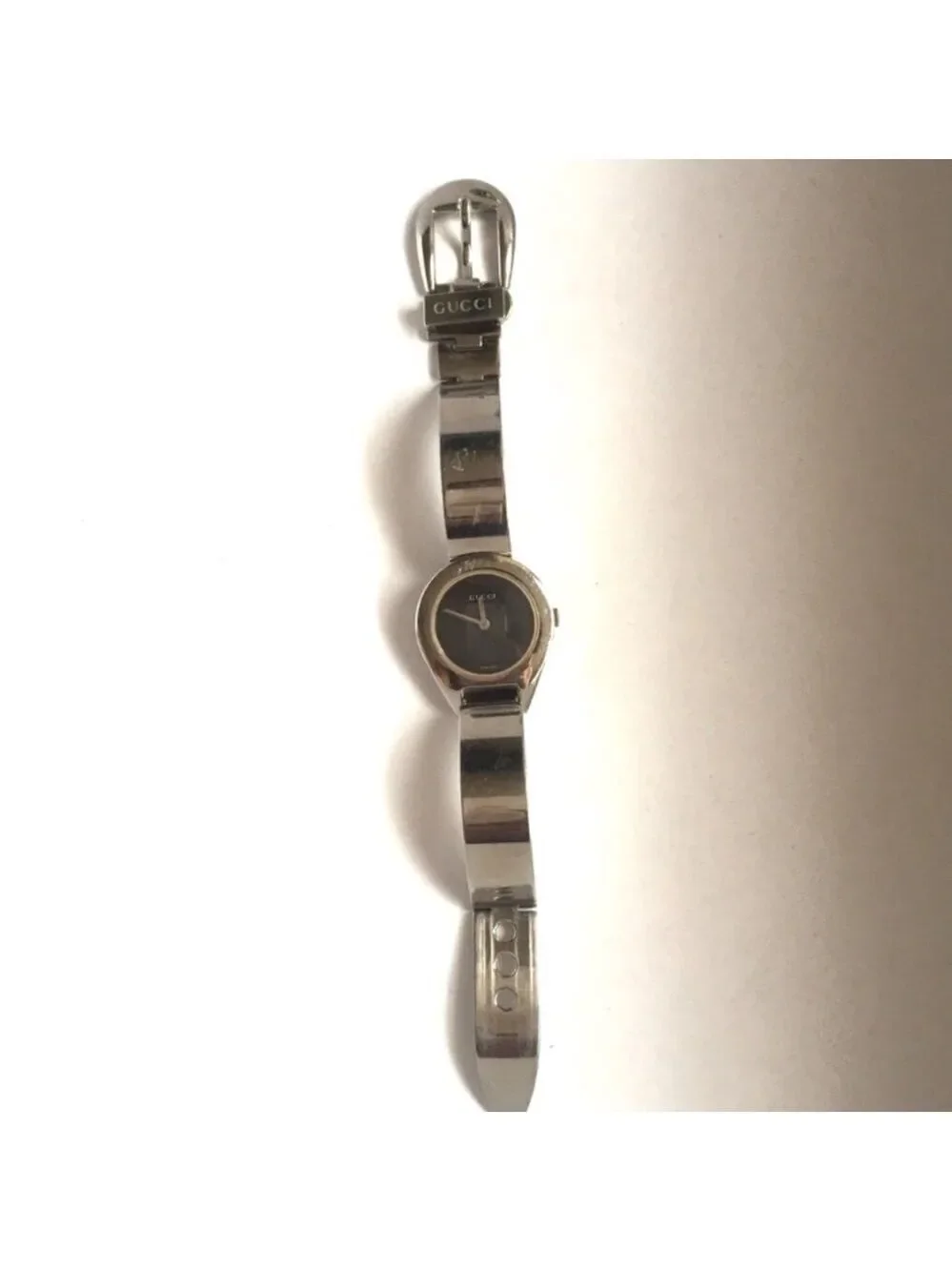 GUCCI Women’s Vintage 6700L Stainless Steel Buckle Watch Silver Black